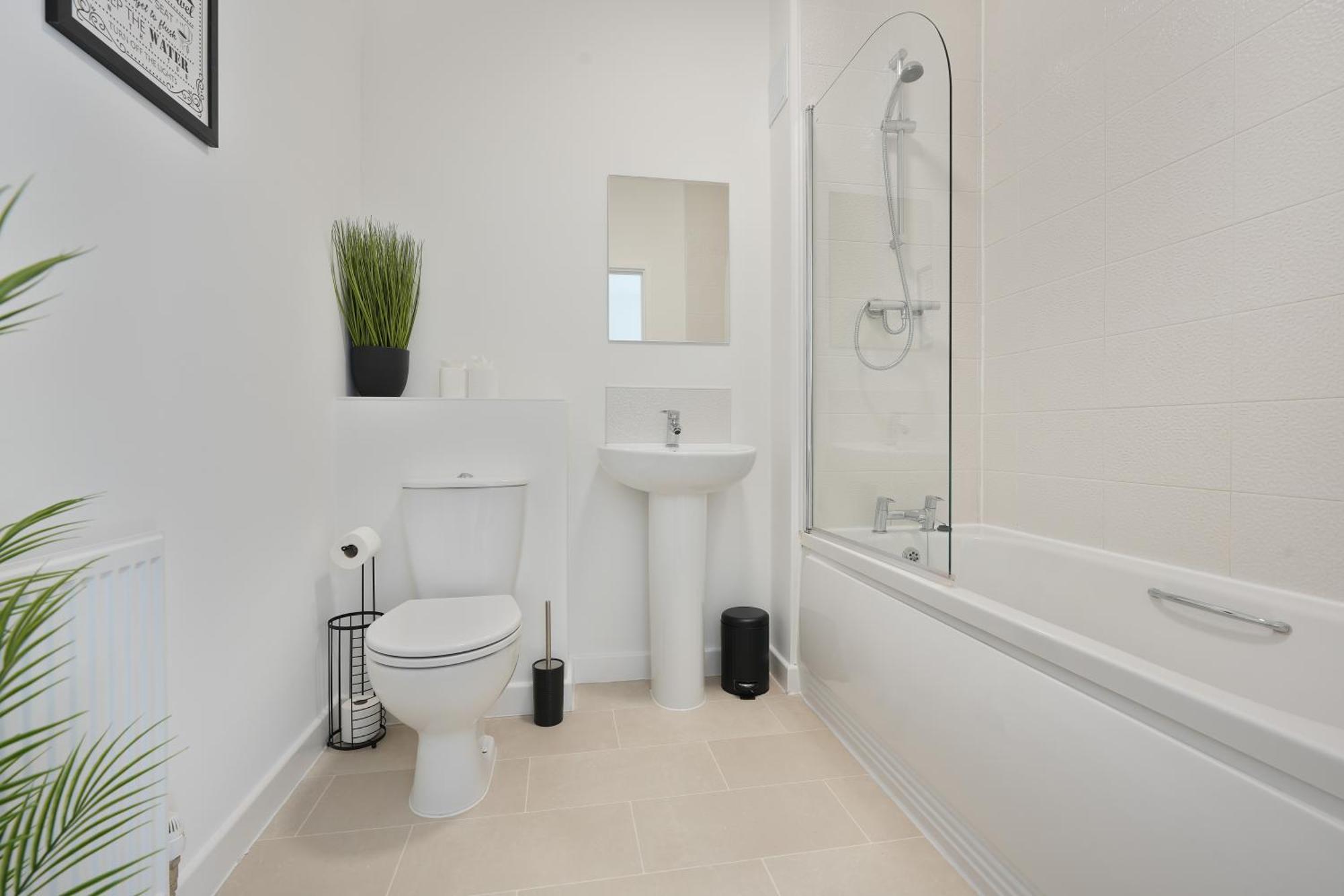 Mersey Way, Spacious 3 Bed Home, Close To Sheffield City Centre & Free Driveway Parking - Perfect For Workers, Groups & Families - Hosted By Stay Host Save Eksteriør bilde